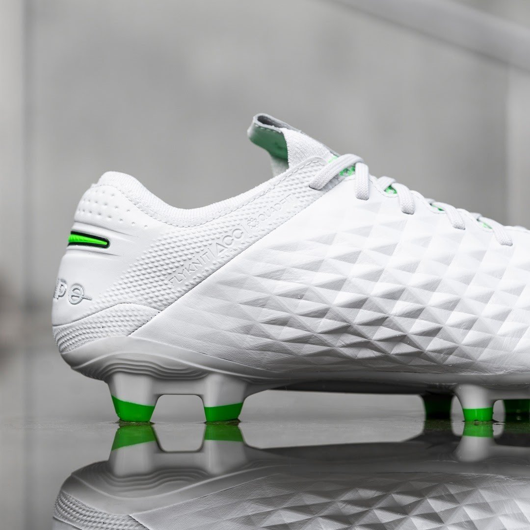 Giày đá bóng Nike Tiempo Legend VIII 