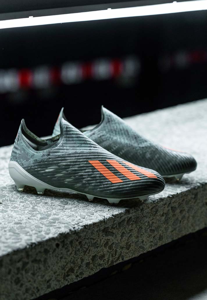 Giày đá banh chính hãng. Giày Adidas. Adidas X 19+ trong Bộ sưu tập mang hơi hướng quân đội “ENCRYPTION”.