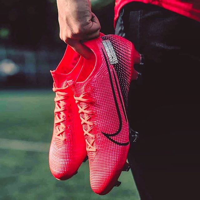 Nike Mercurial Vapor 13 Elite cực kỳ phù hợp dành cho Nabil Fekir 