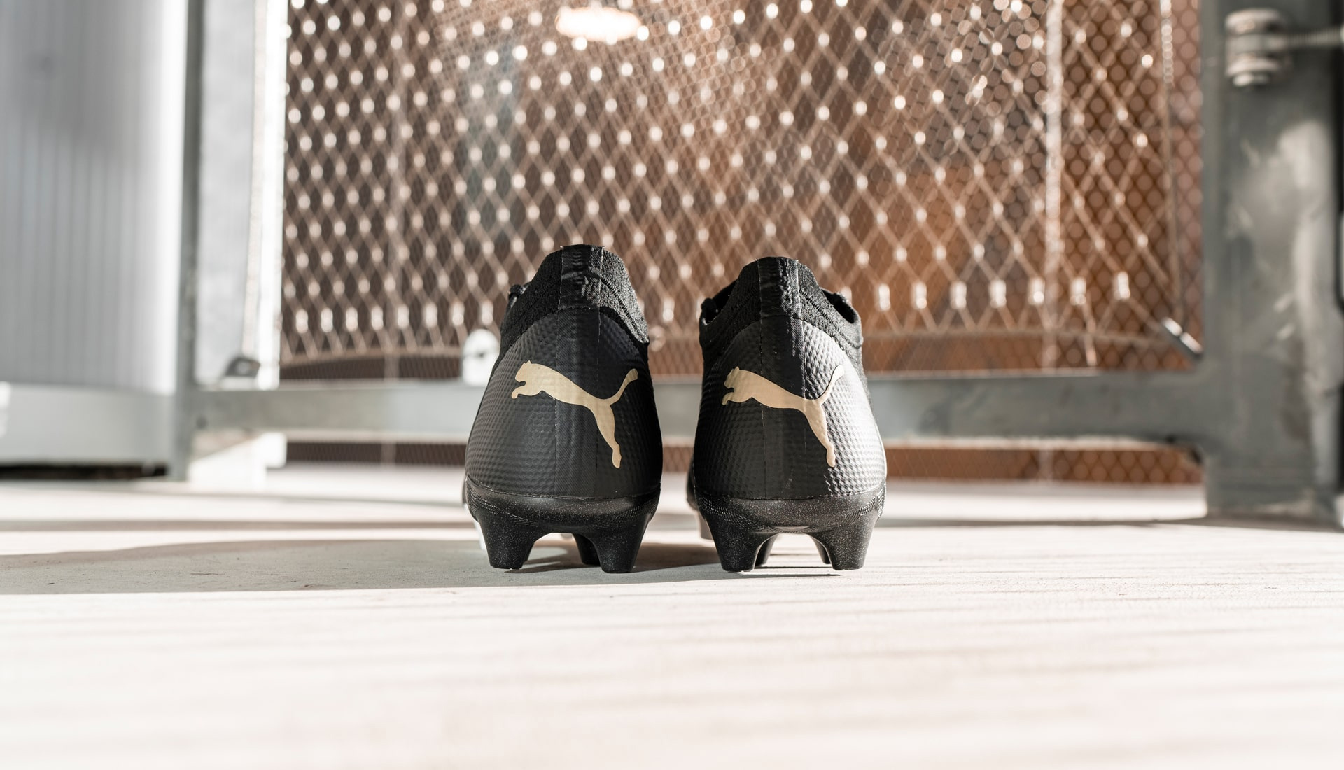 Đặc trưng công nghệ giày đá banh PUMA Future Z 1.3 ‘Lazertouch’