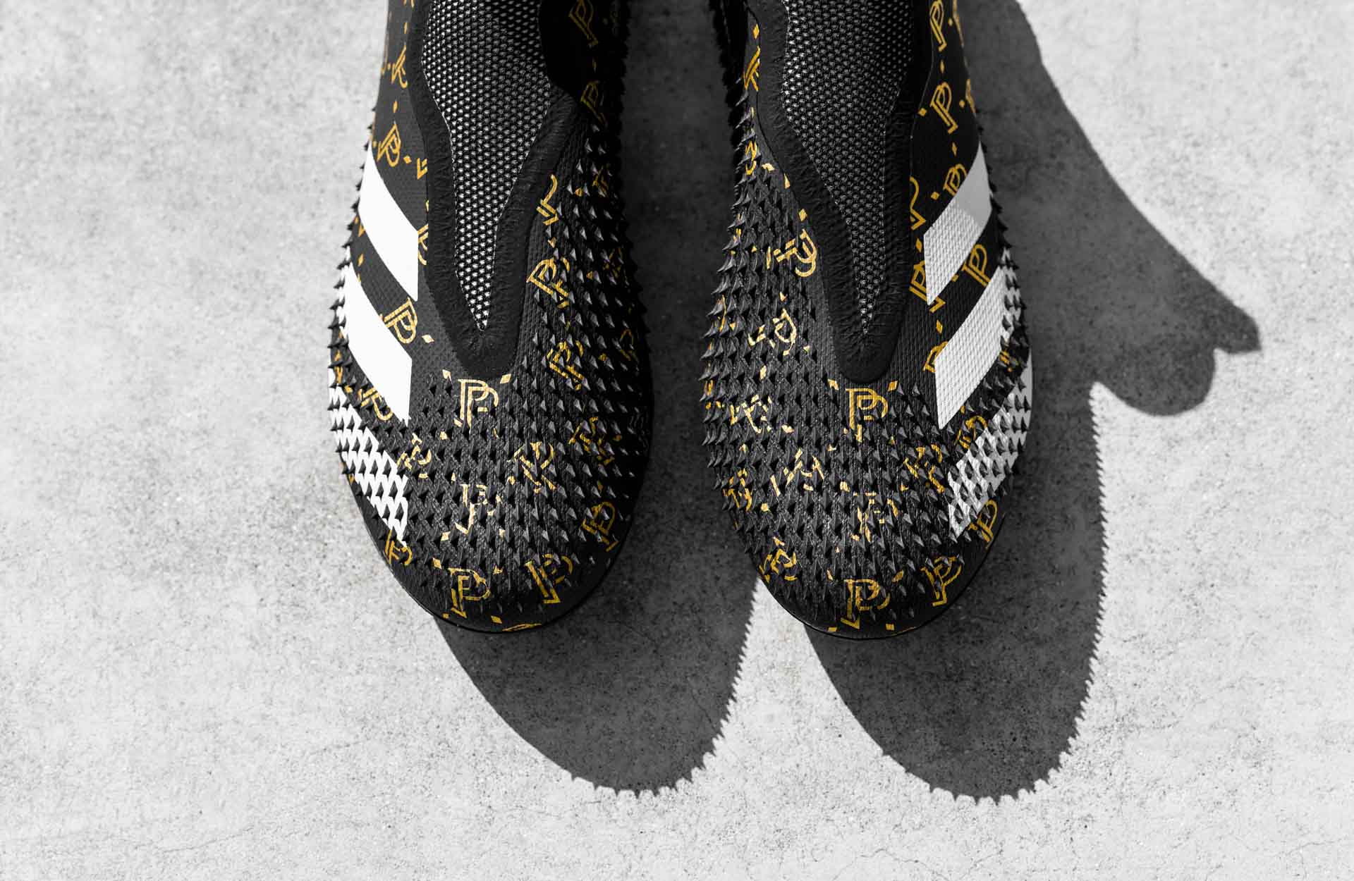 Gai nhọn Demonskin trên giày đá bóng adidas Predator 20+