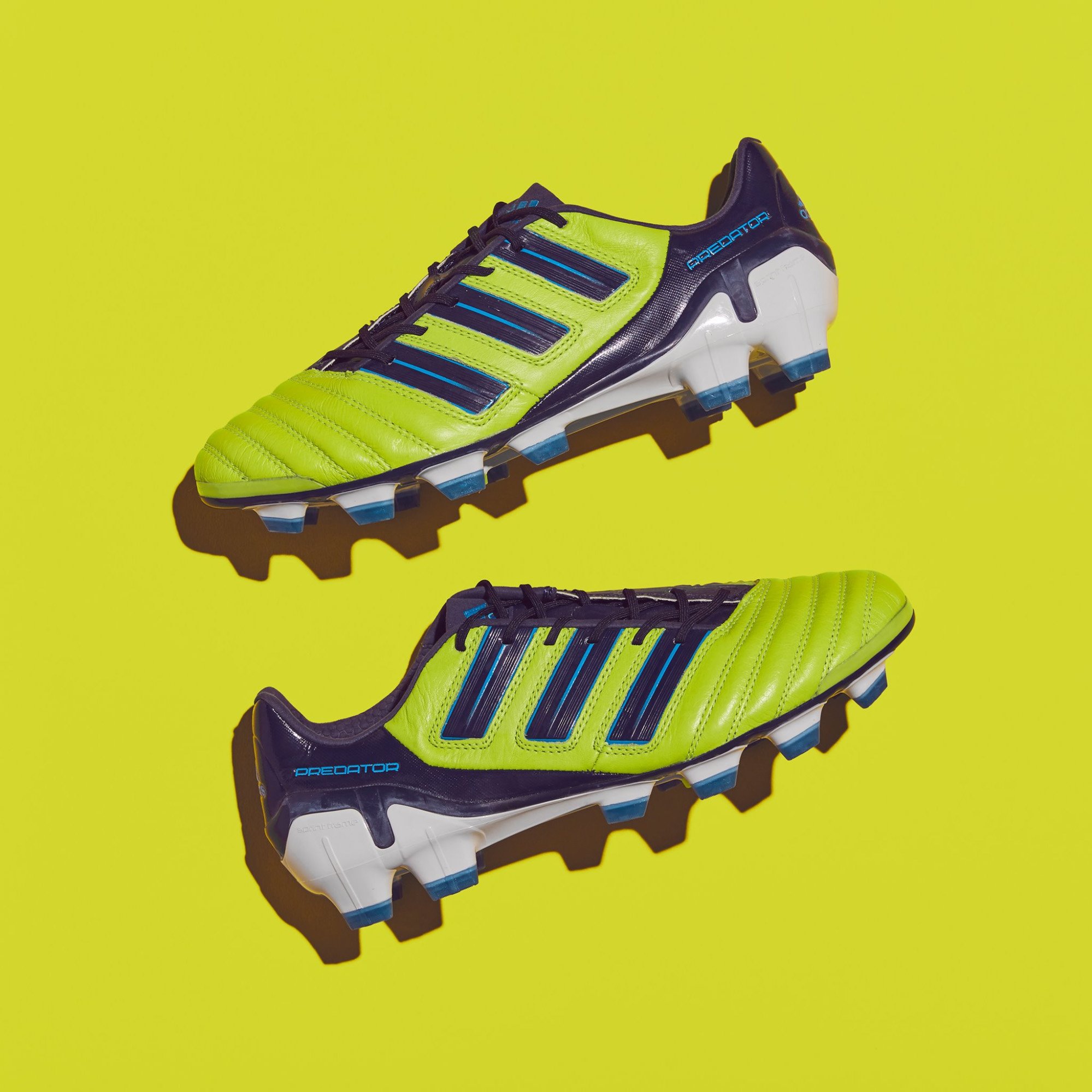 Giày đá banh adidas Predator phiên bản The adiPower (2011)