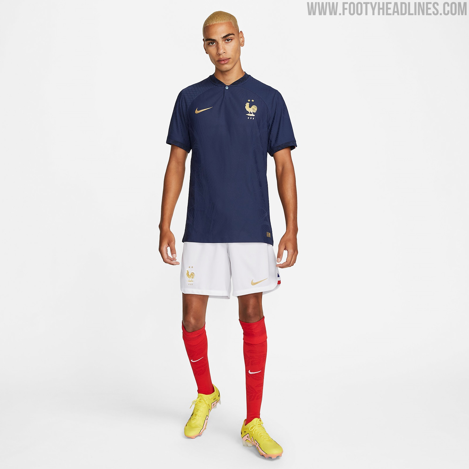 Quần áo bóng đá thi đấu World Cup 2022 của Pháp