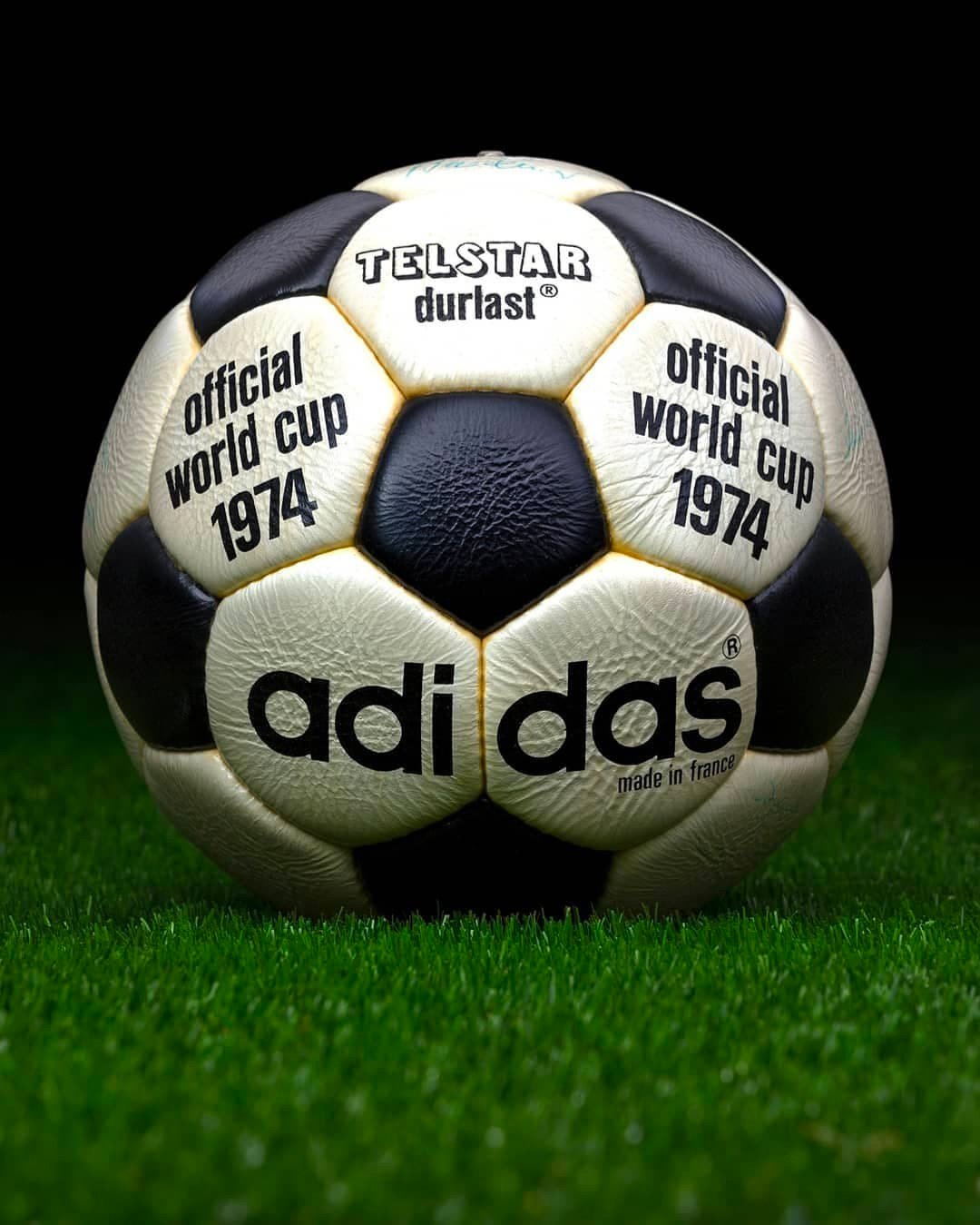 Bóng Adidas Telstar Durlast 1994