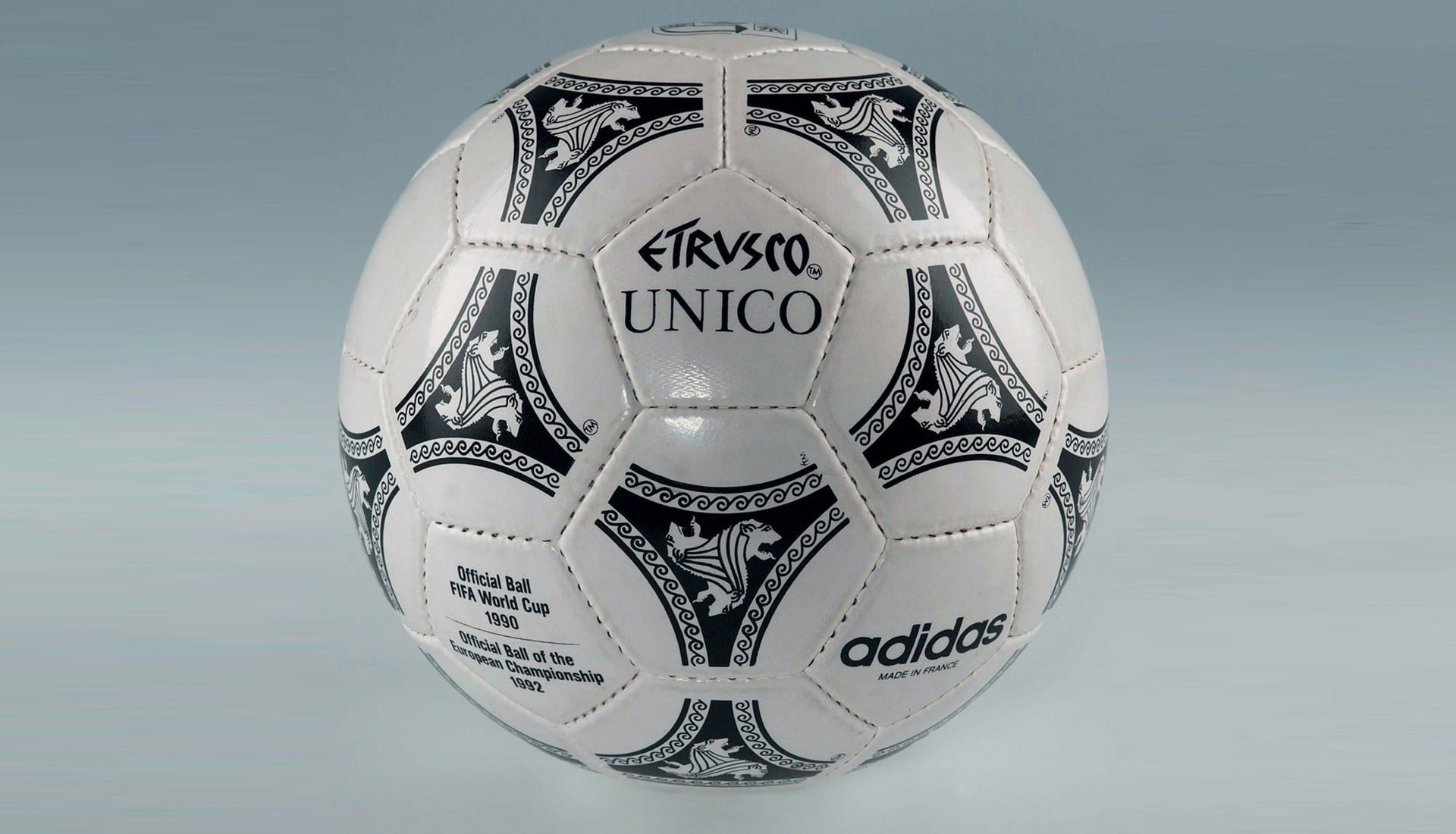 Bóng Etrusco Unico World Cup 1990