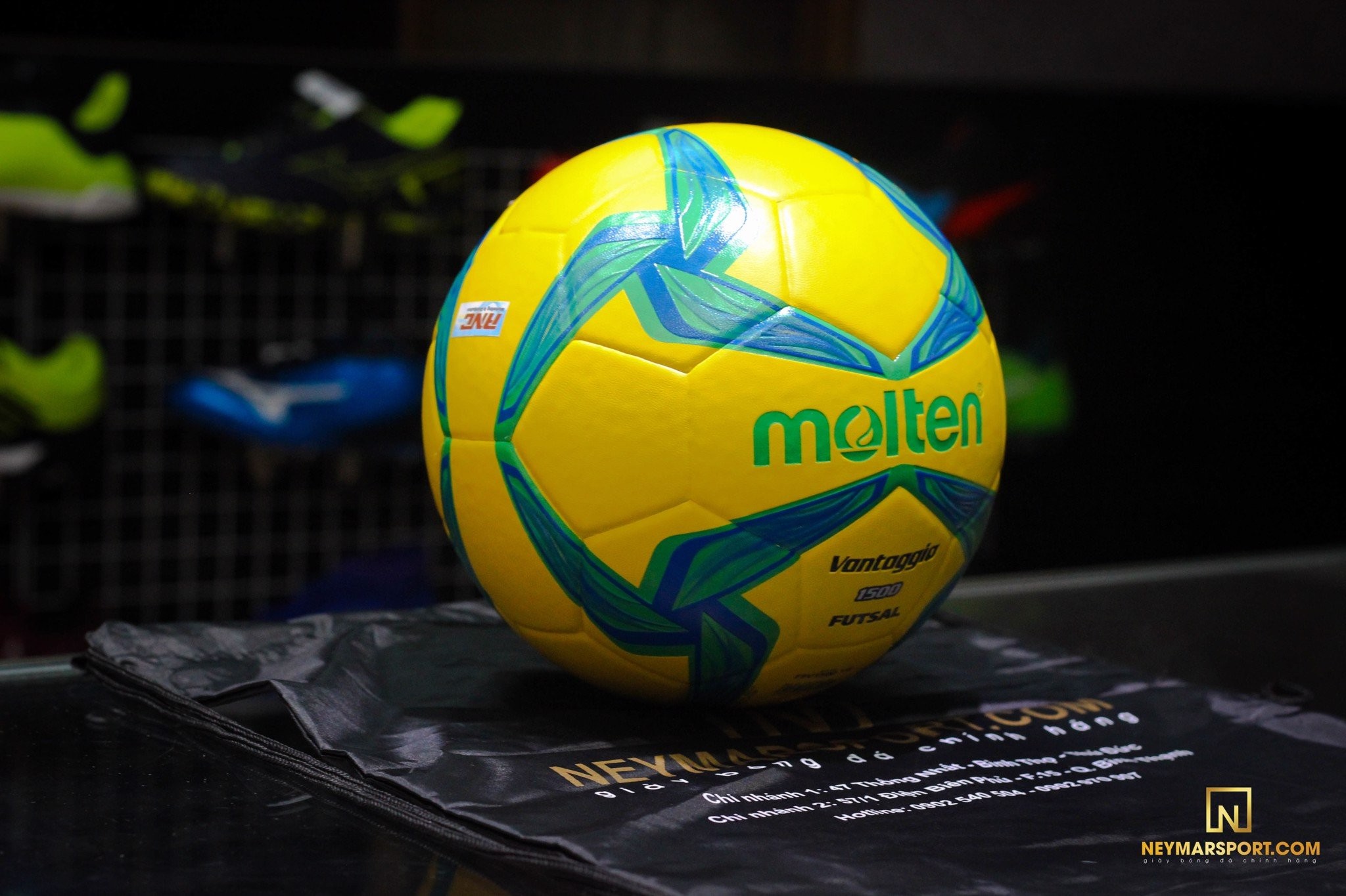 Bóng đá Futsal Molten 