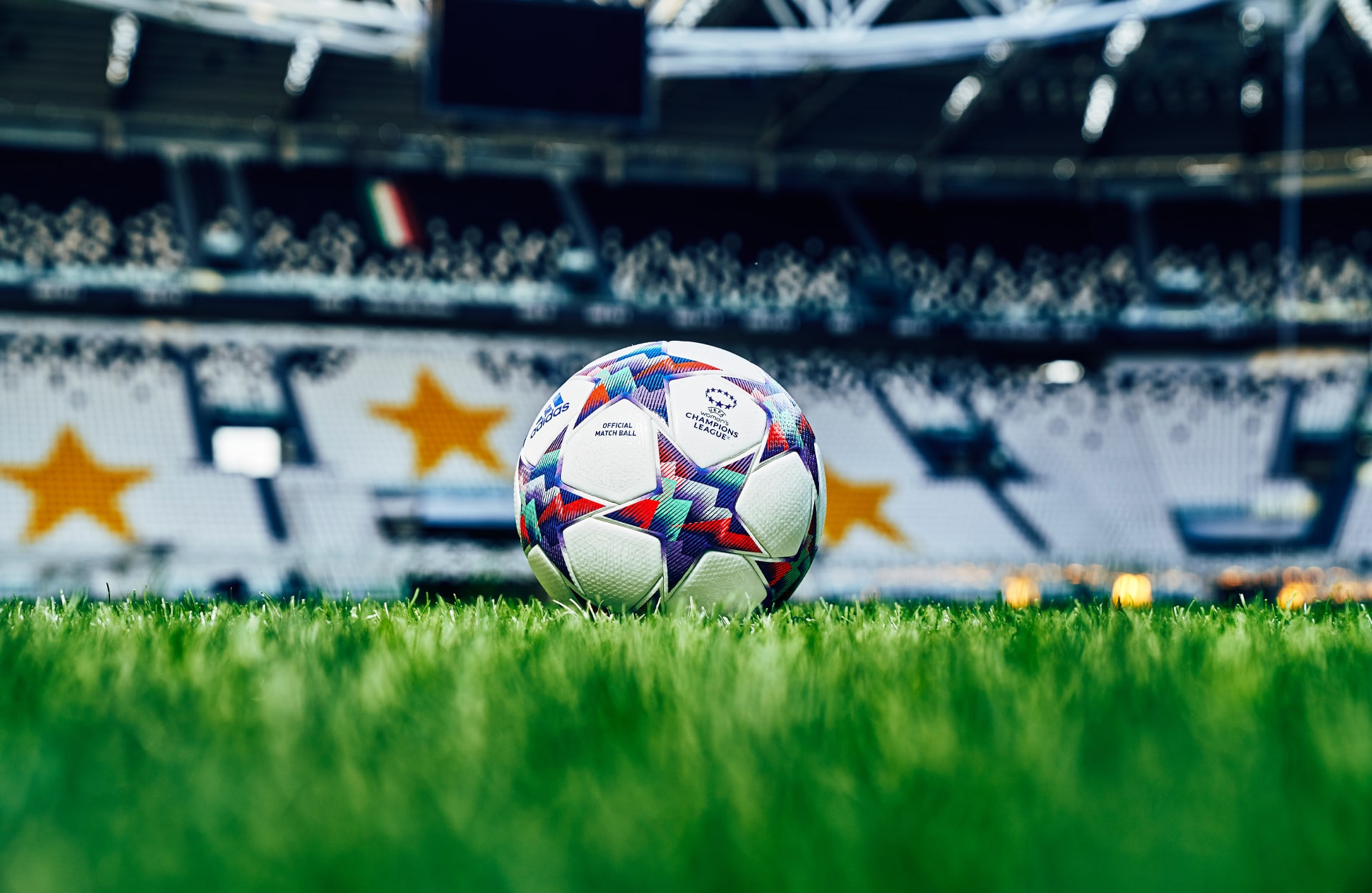 Giới thiệu bóng đá cho vòng loại the Women's 2022 Champions League