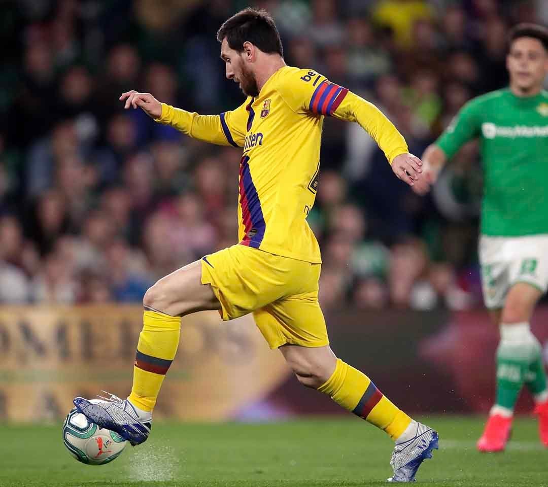 Messi là gương mặt đại diện cho dòng adidas Nemeziz 