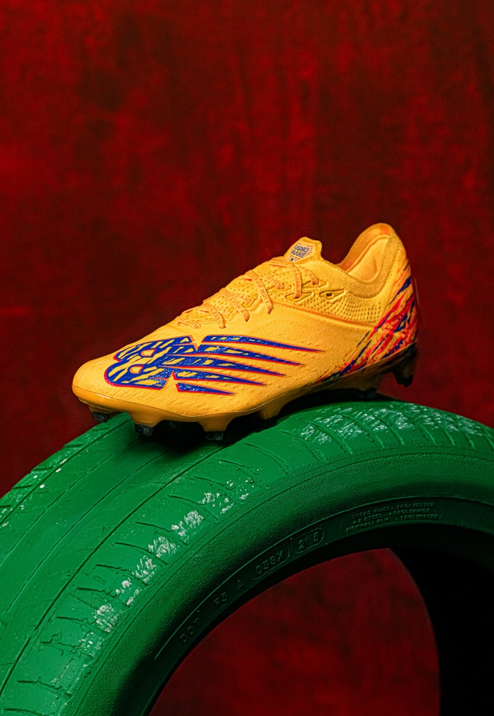 Đặc trưng công nghệ của giày đá bóng New Balance ‘The Lion Roars’ Furon 6+ đặc biệt dành cho Sadio Mane