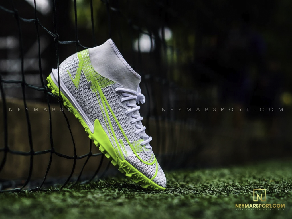 Giày đá banh Nike Mercurial Superfly 8 Academy TF Silver Safari