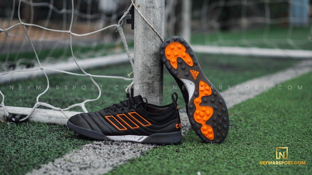 Công nghệ giày cỏ nhân tạo adidas Copa 20.1