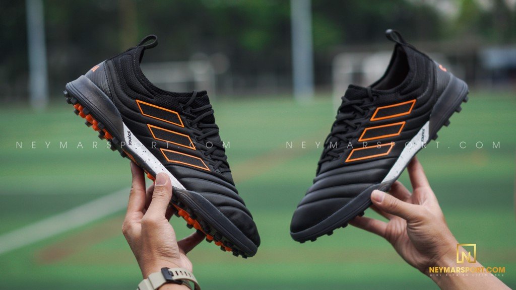 Công nghệ giày cỏ nhân tạo adidas Copa 20.1