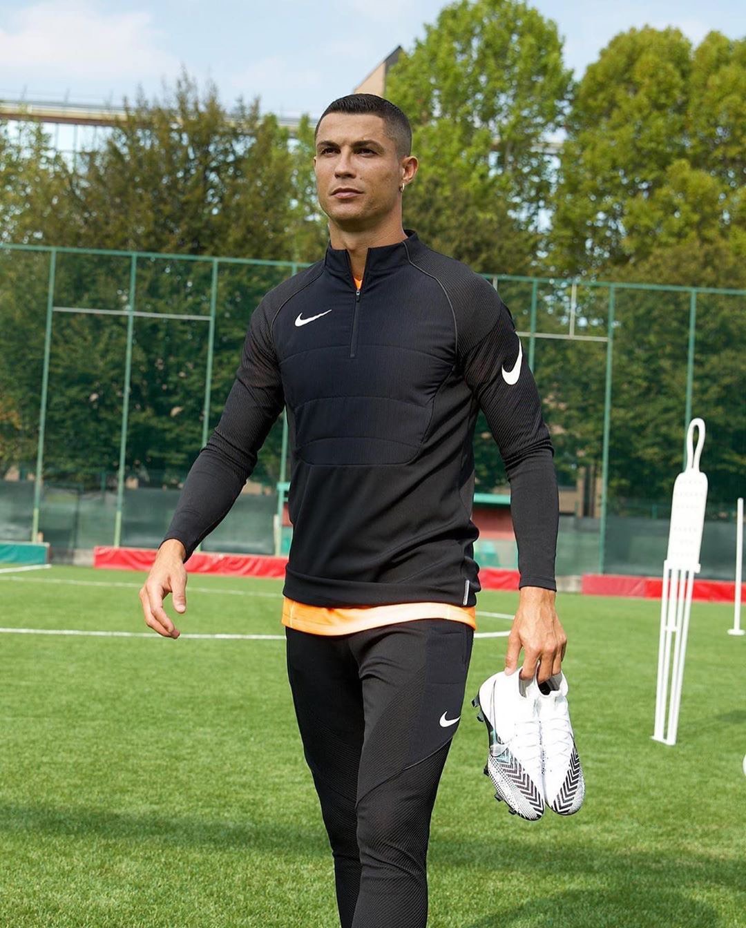 Nike Mercurial Dream Speed được ra mắt để thay thế cho dòng giày Nike CR7