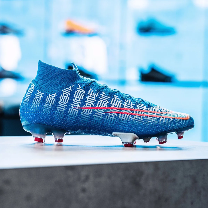 Giày đá banh Nike Mercurial Superfly CR7 ‘Shuai’