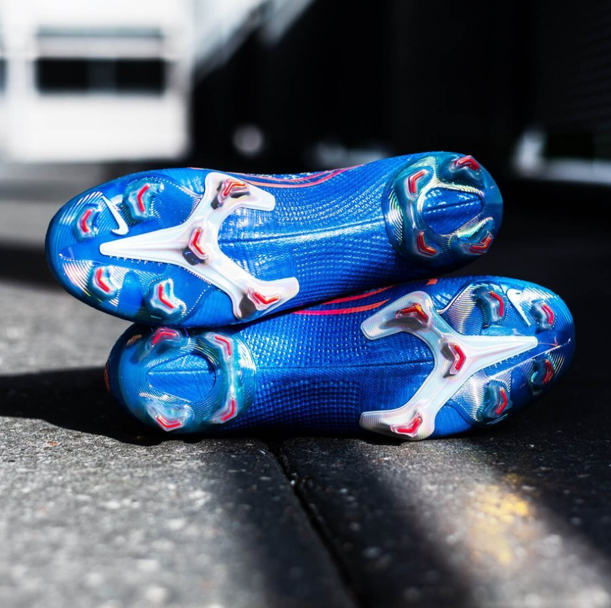 Giày đá banh Nike Mercurial Superfly CR7 ‘Shuai’