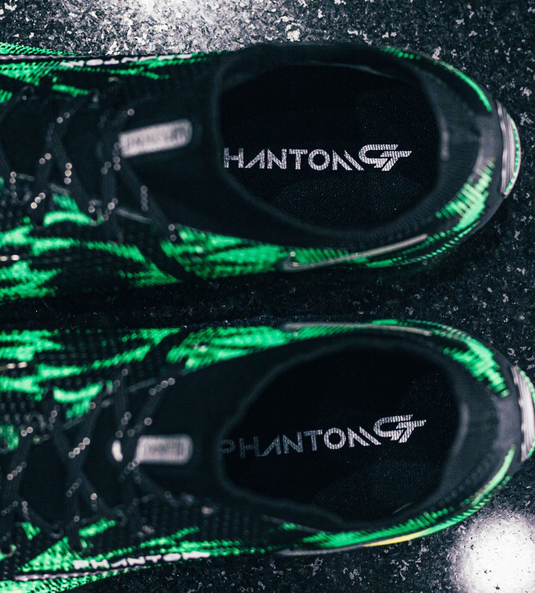 Công nghệ nổi bật của giày đá banh Nike Phantom GT II 'Shockwave'