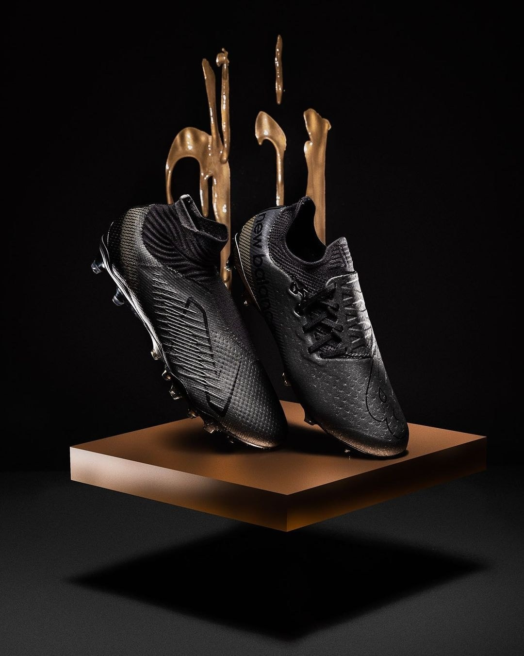 Giới thiệu bộ sưu tập giày đá banh New Balance ‘Gold Pack’