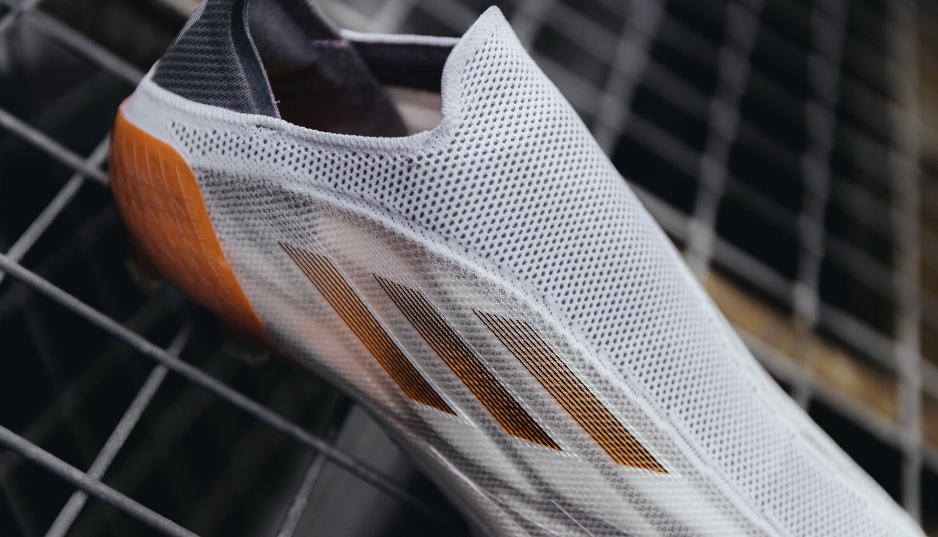 Giày đá bóng adidas X Speedflow White Spark (3)