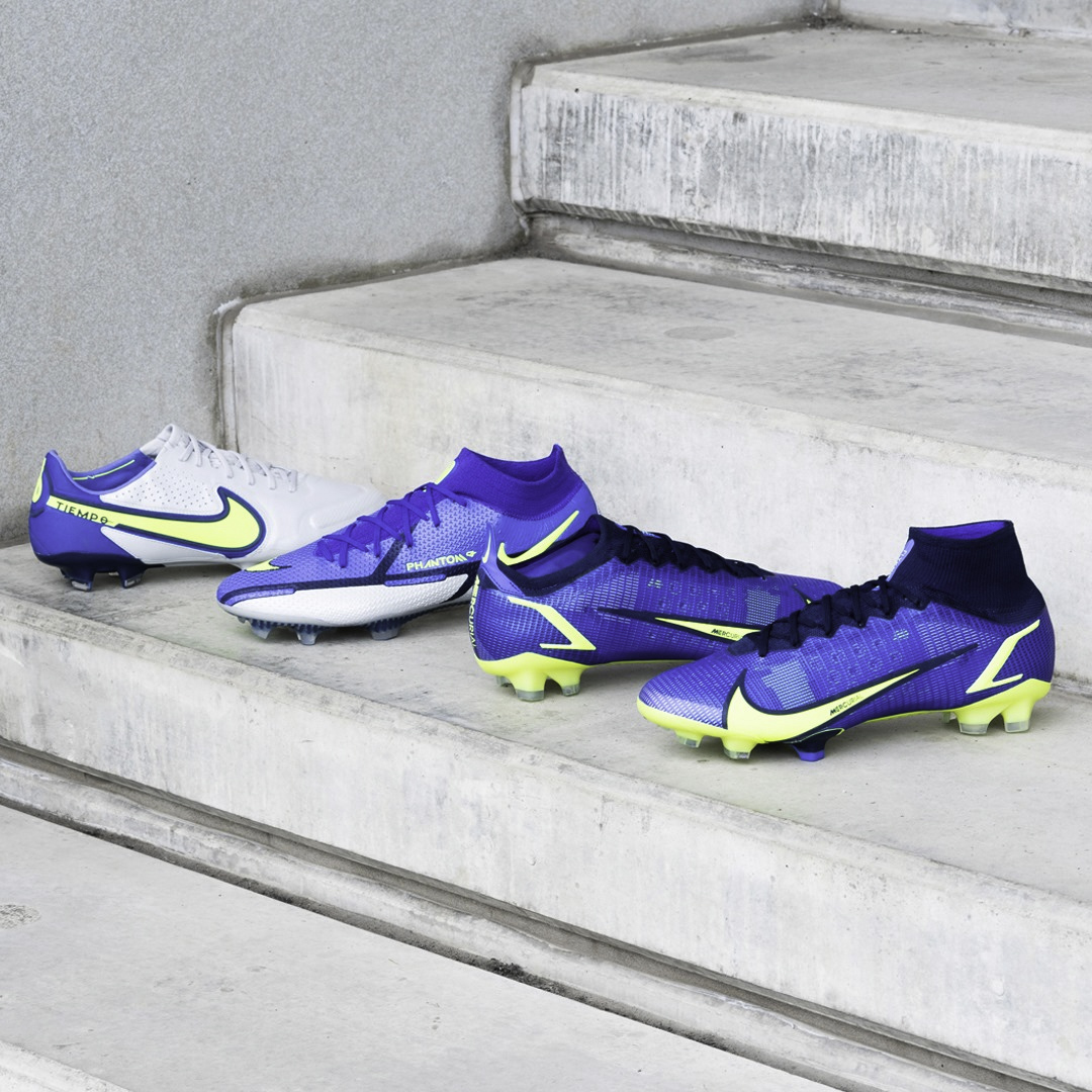 giày đá bóng Nike ‘Recharge Pack’