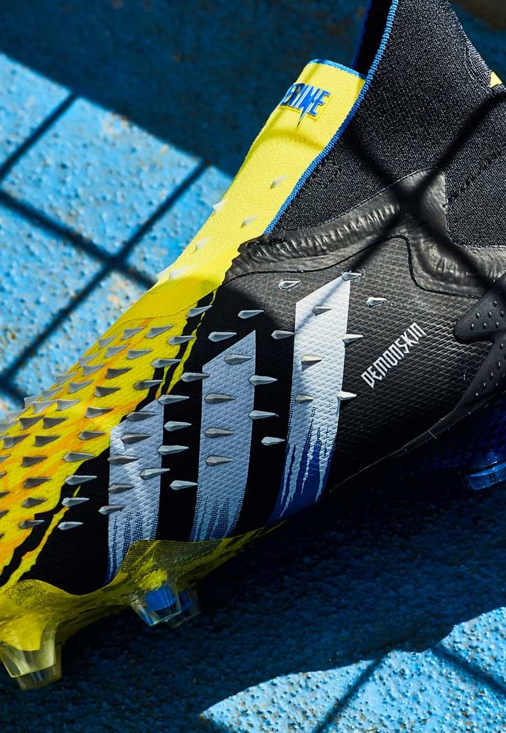 Công nghệ giày đá banh Adidas Predator Freak Wolverine