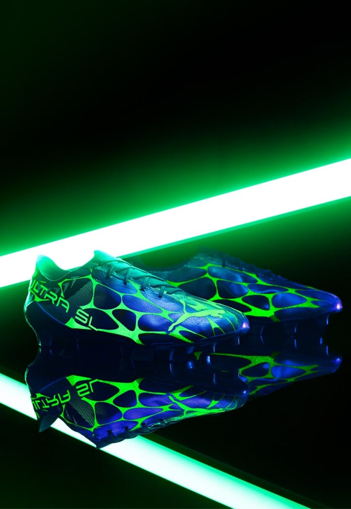 Giới thiệu giày đá banh Puma Ultra SL 'Glow In The Dark'