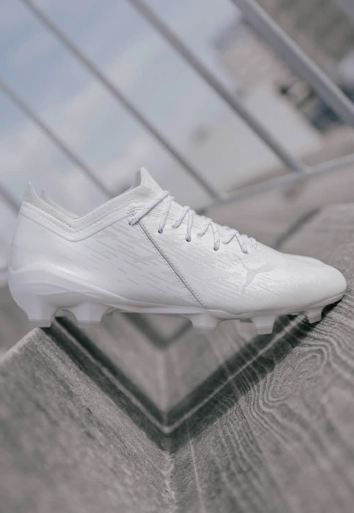 giày bóng đá Ultra 1.2 'Lazertouch' trắng