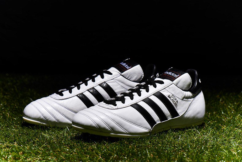 2013 – Copa Mundial White Edition