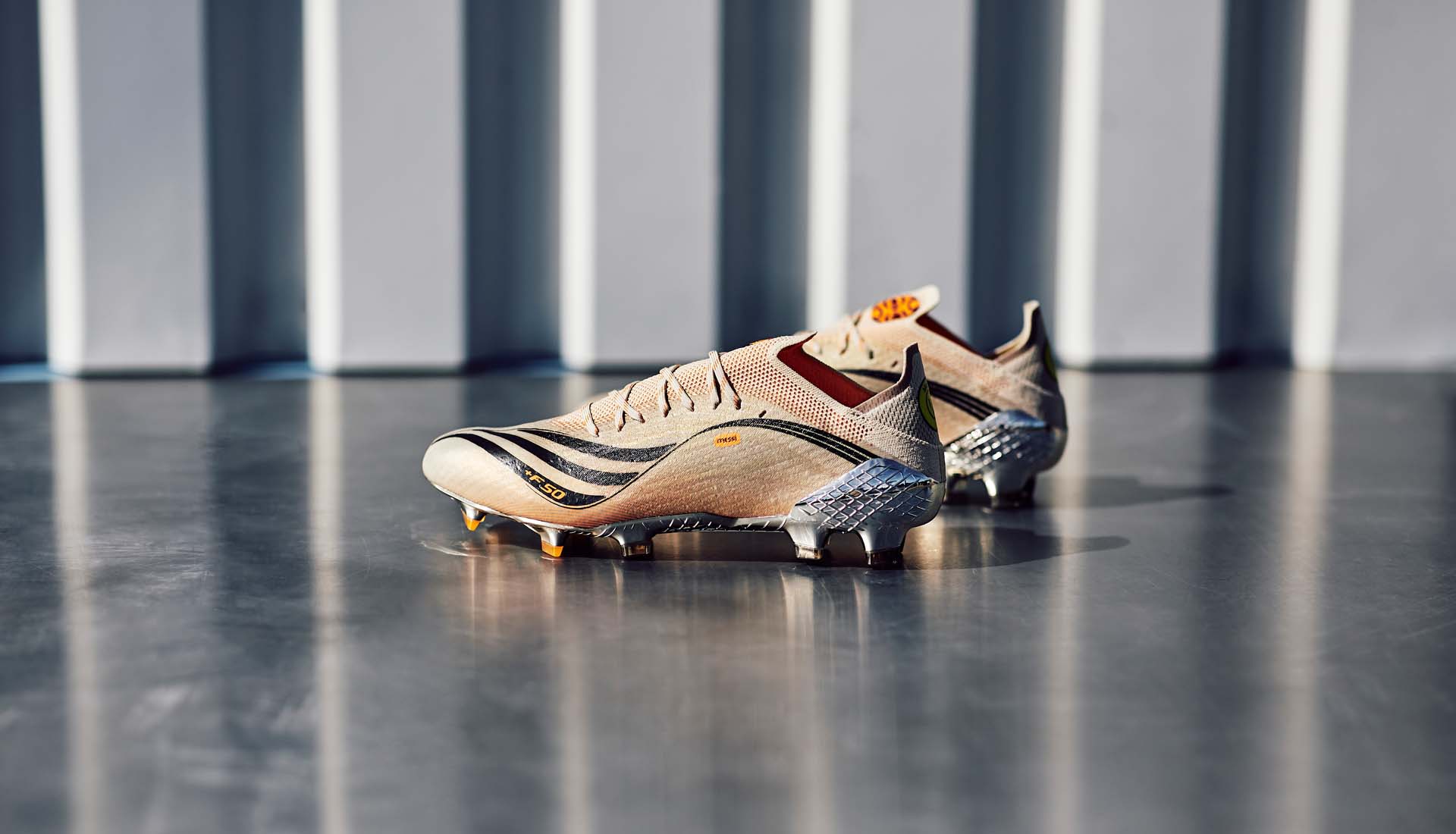 Adidas ra mắt phiên bản đặc biệt dành cho Messi - Phiên bản giày đá bóng thế hệ mới