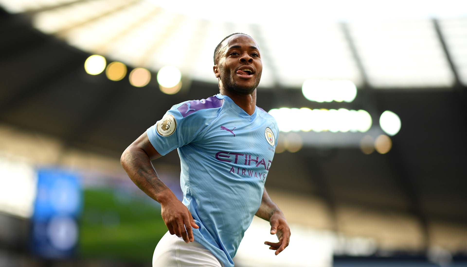 PUMA Ký siêu hợp đồng đắt giá với Raheem Sterling