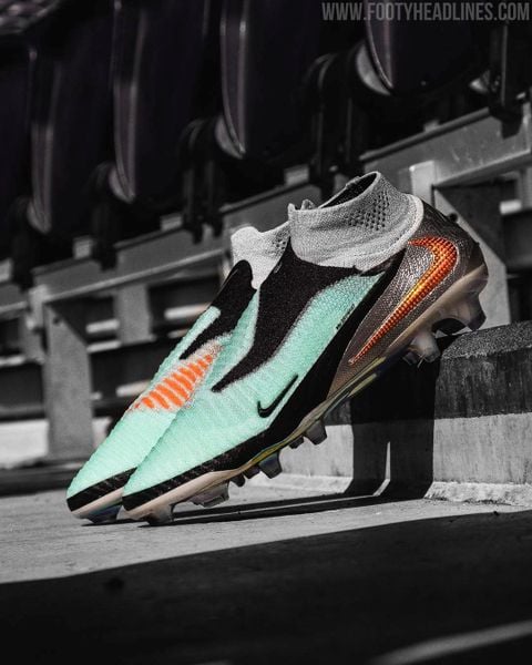 Giải Mã Nike Phantom 360 Hoàn Toàn Mới: Sự Kết Hợp Giữa Di Sản và Đổi Mới Công Nghệ