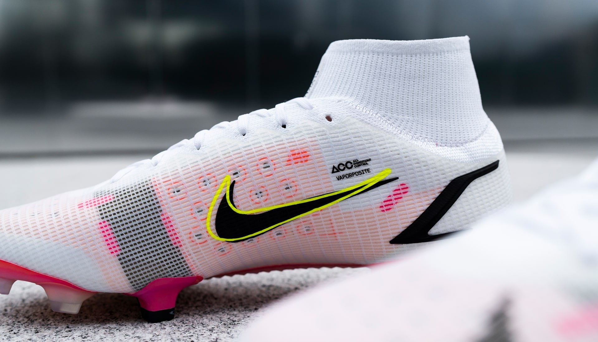 Giày đá bóng Nike Mercurial 'Rawdacious Pack'