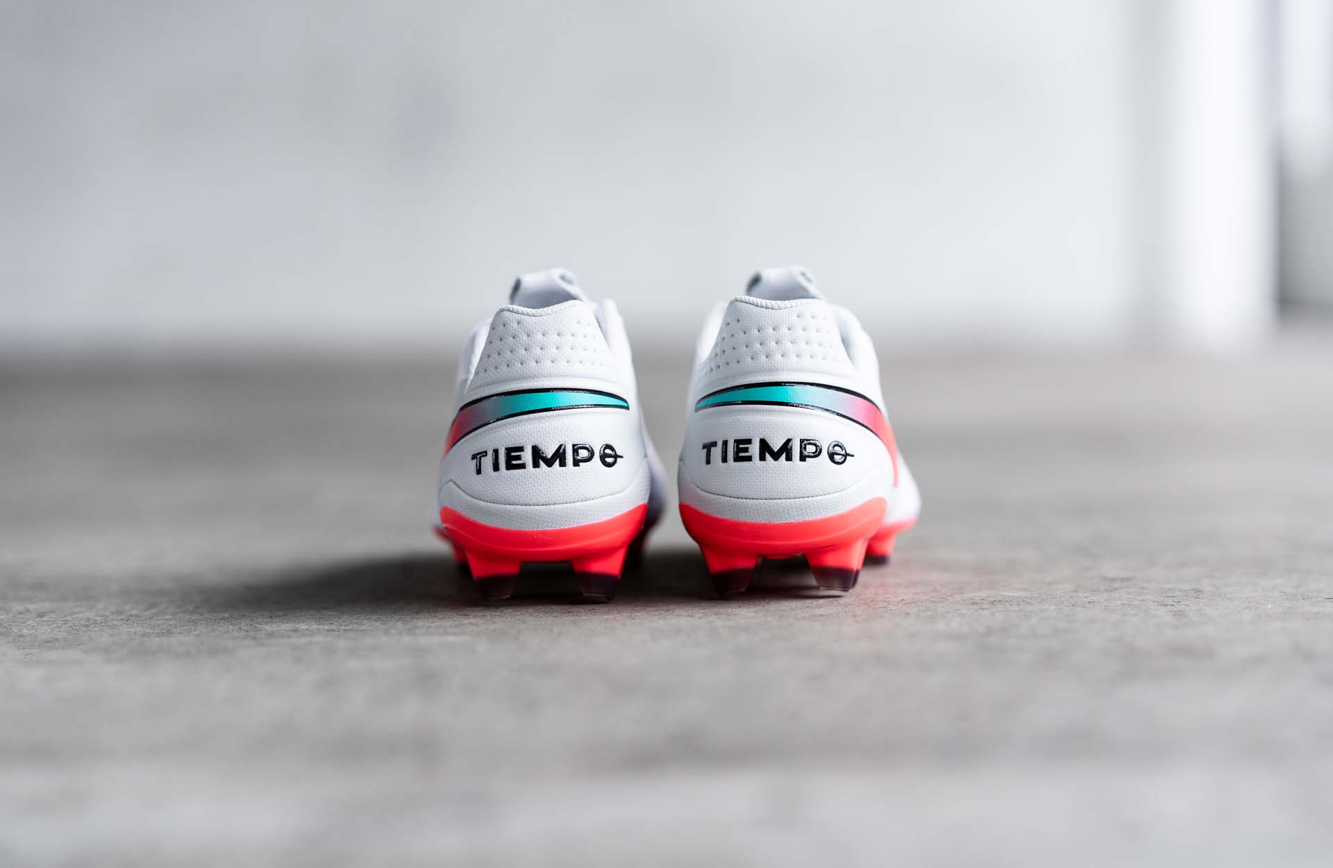 Giày đá banh Nike Tiempo- The Flash Crimson Pack