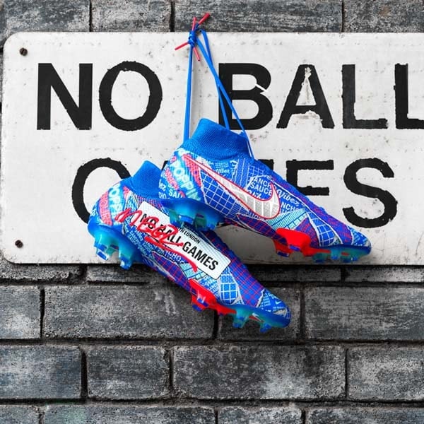 Giày Nike Mercurial Superfly 7 SE11 Sancho và văn hóa “NO BALL GAMES” tại Anh