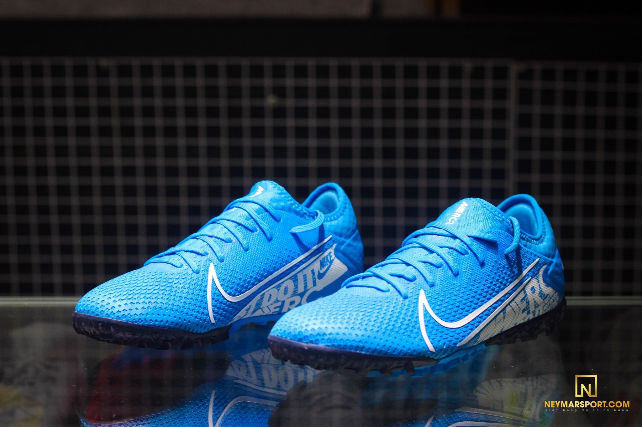 Giày đá banh chính hãng. Giày đá banh Nike. NIKE MERCURIAL VAPOR 13 PRO TF NEW LIGHTS - BLUE HERO/WHITE