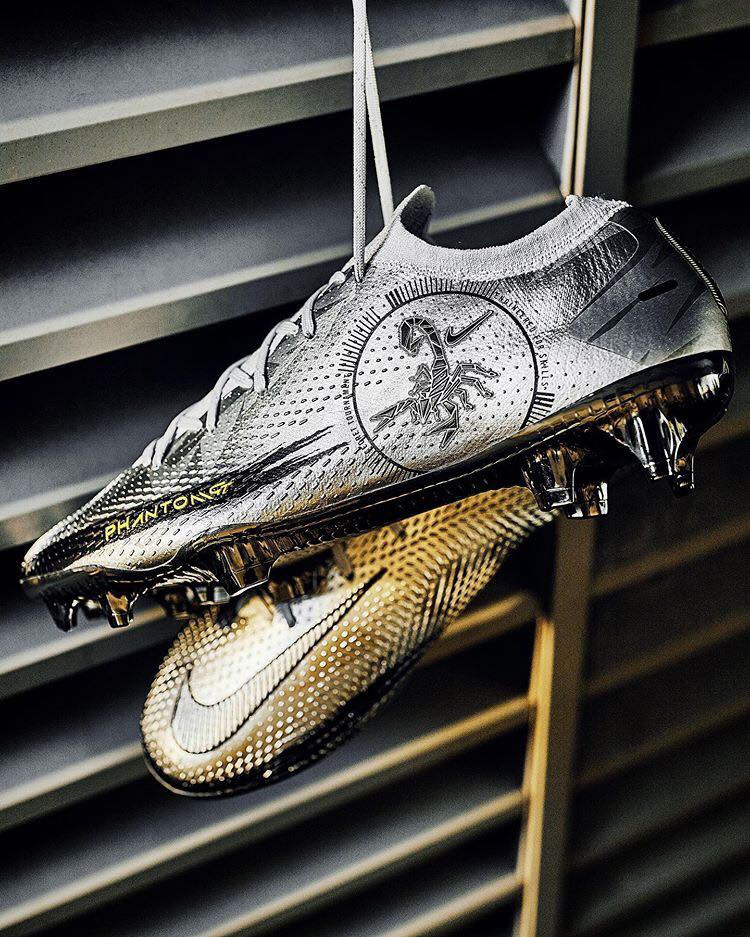 Cảm hứng của giày đá bóng Nike Phantom GT Scorpion