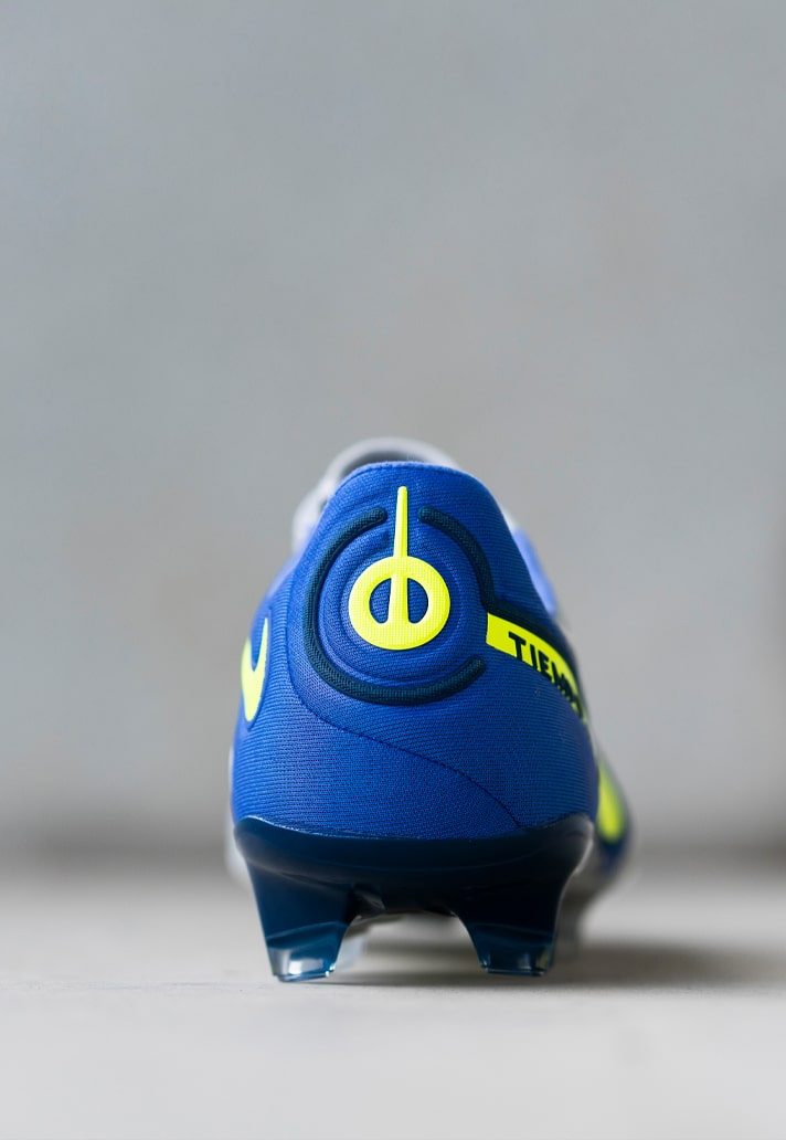 Công nghệ giày đá bóng Nike Tiempo Legend 9 Recharge
