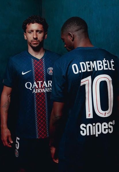 Nike x PSG 2025/26 Home Kit: Biểu Tượng Paris, Tinh Thần Chiến Thắng