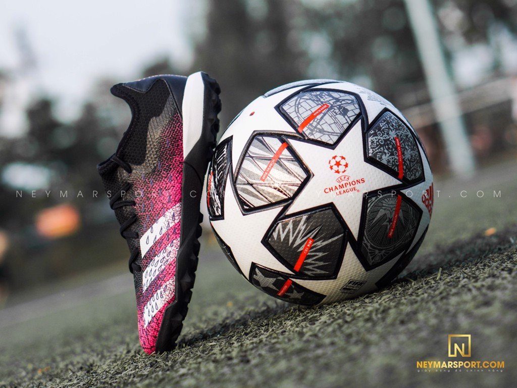 Giày đá banh cỏ nhân tạo adidas Predator Freak .3 Low TF Superspectral