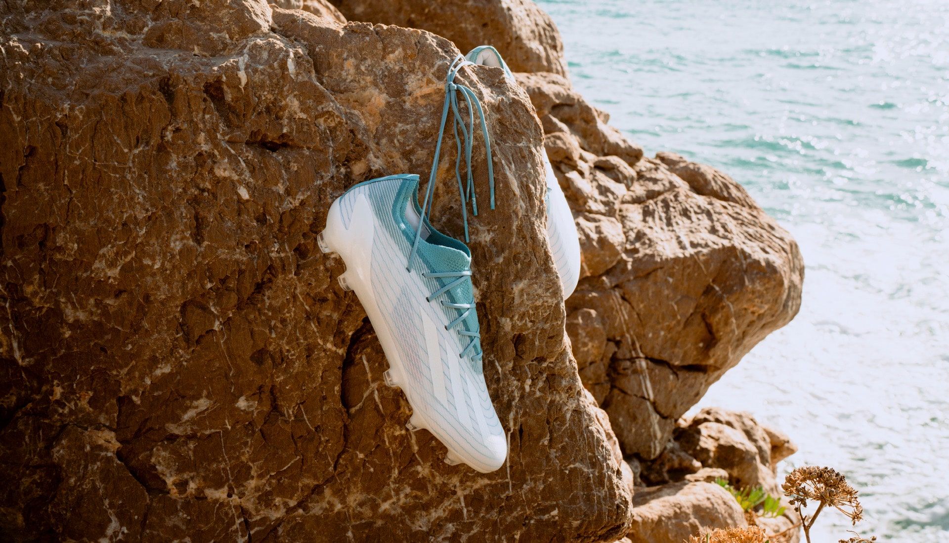 BST giày đá banh Adidas “Parley” X Speedportal môi trường đại dương