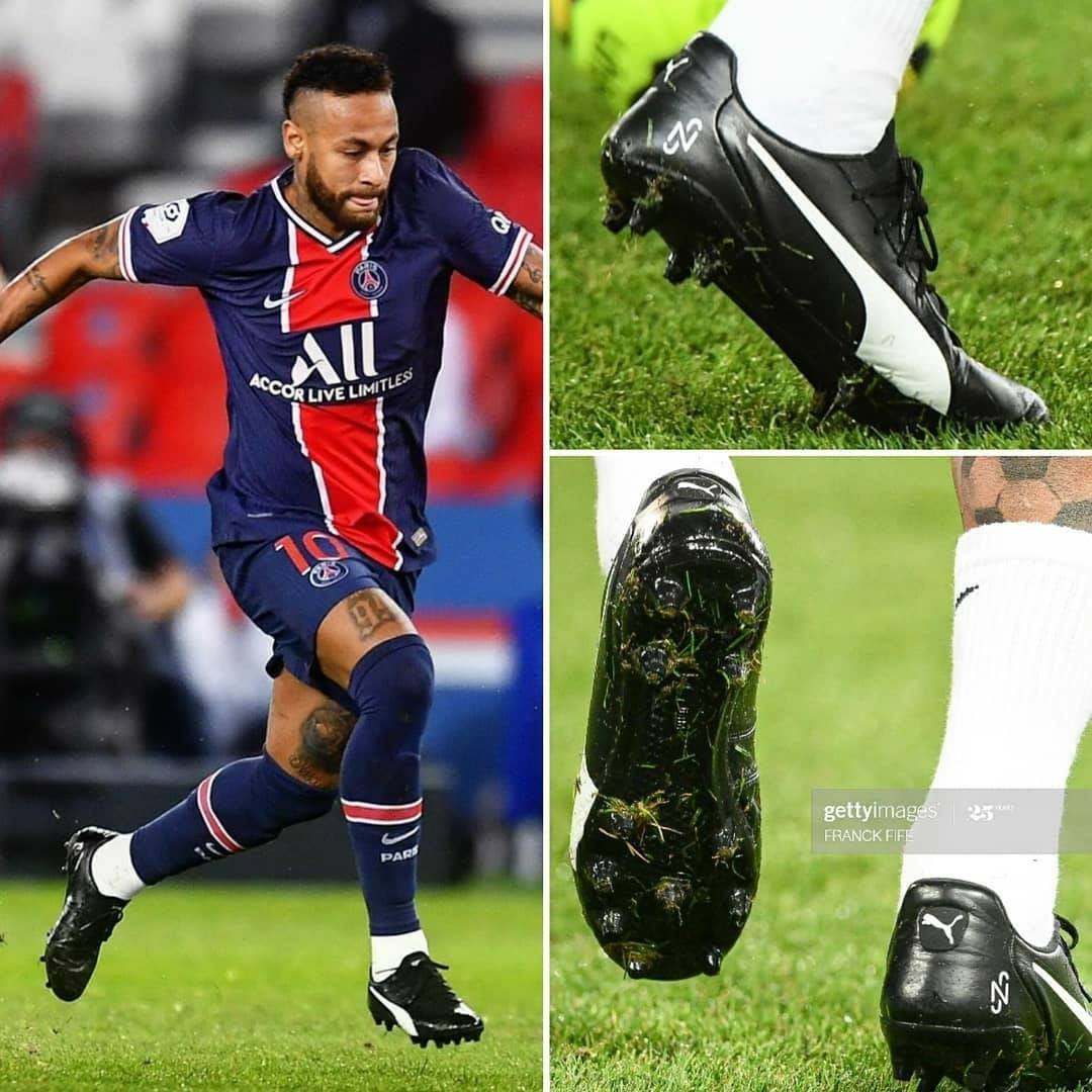 Giày đá banh Puma King Platium trên chân Neymar