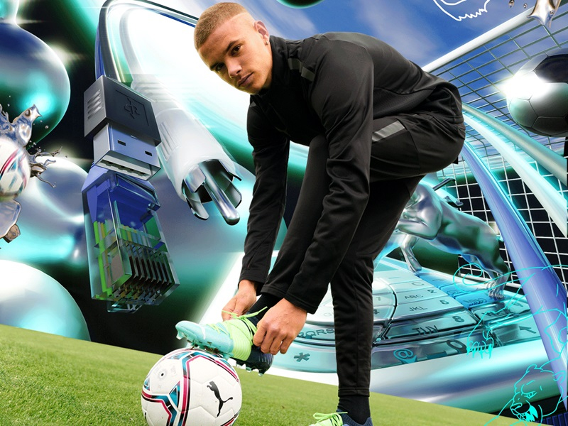 Romeo Beckham đại diện cho giày đá bóng Puma Future Z 1.2