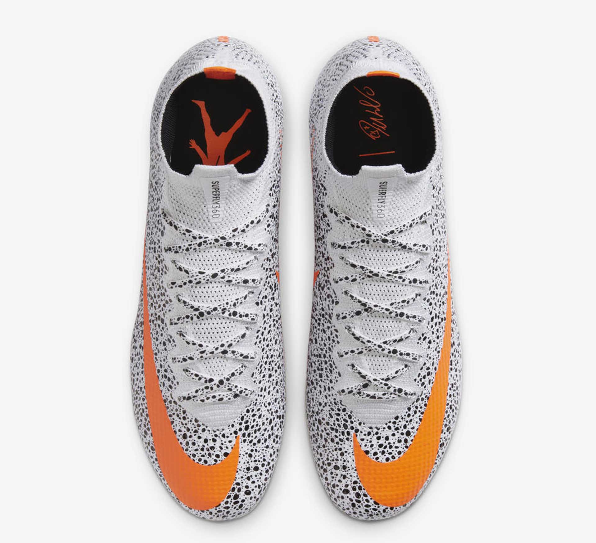 Phiên bản Mercurial Superfly CR7 Safari 2020