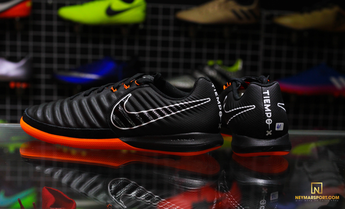 Giày đá banh chính hãng. Giày đá banh Nike. NIKE TIEMPO LEGENDX 7 PRO IC FAST AF - BLACK/TOTAL ORANGE