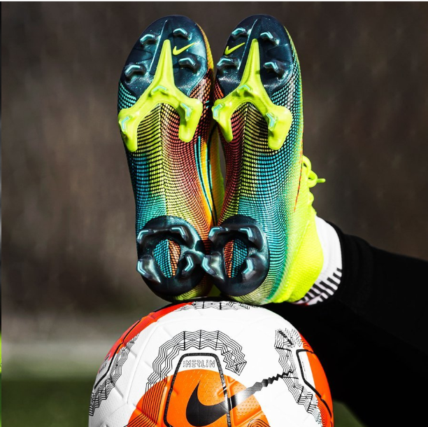 Giày đá banh chính hãng. Giày đá banh Nike. Giày đá banh MERCURIAL DREAM SPEED