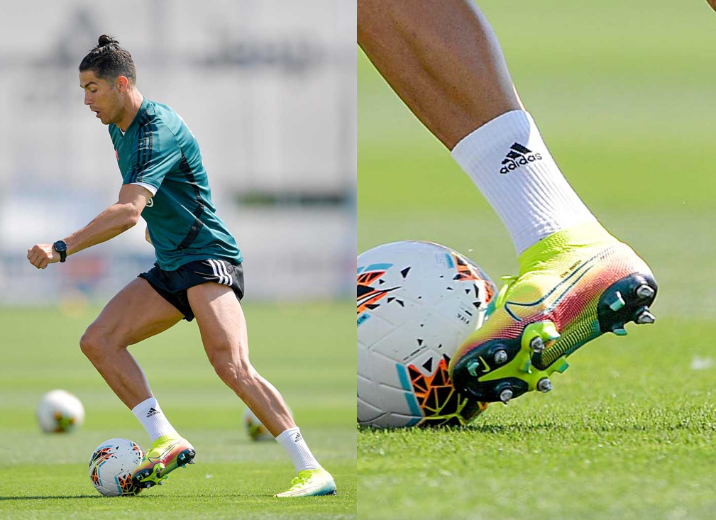 Cristiano Ronaldo (Juventus) mang giày đá banh Nike Mercurial Superfly VII