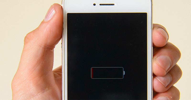 Cách xử lý hiệu quả khi cắm sạc cho iPhone không được