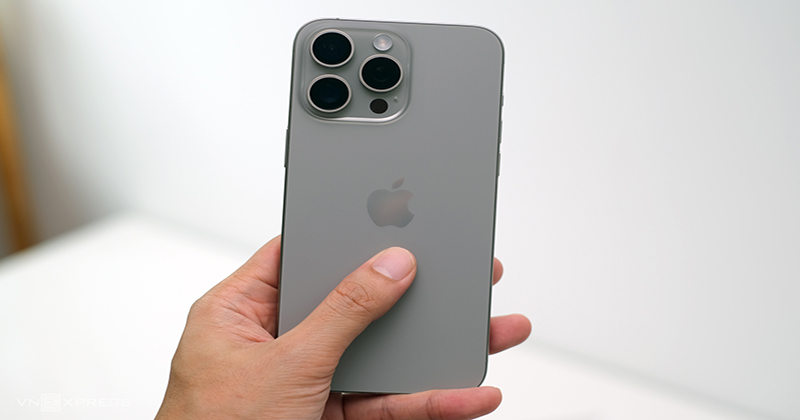 iPhone 15 Pro Max bản Mỹ và Việt Nam khác nhau ở điểm nào?