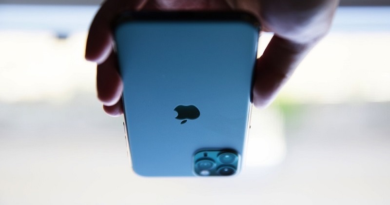 Giảm giá siêu sốc, iPhone 11 Pro Max đang rất đáng mua ở thời điểm cận Tết !!!
