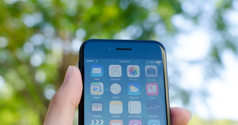 Một thiết kế smartphone từng gây bão nhưng giờ bỏ đi không ai dùng!