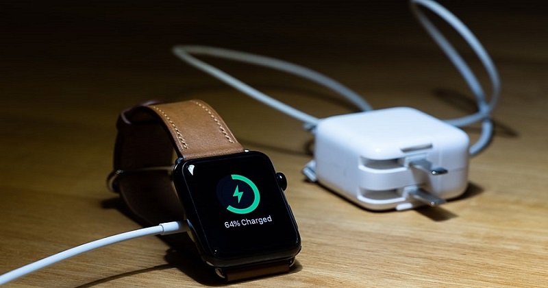 Apple Watch gặp sự cố về sạc pin, làm thế nào để khắc phục?